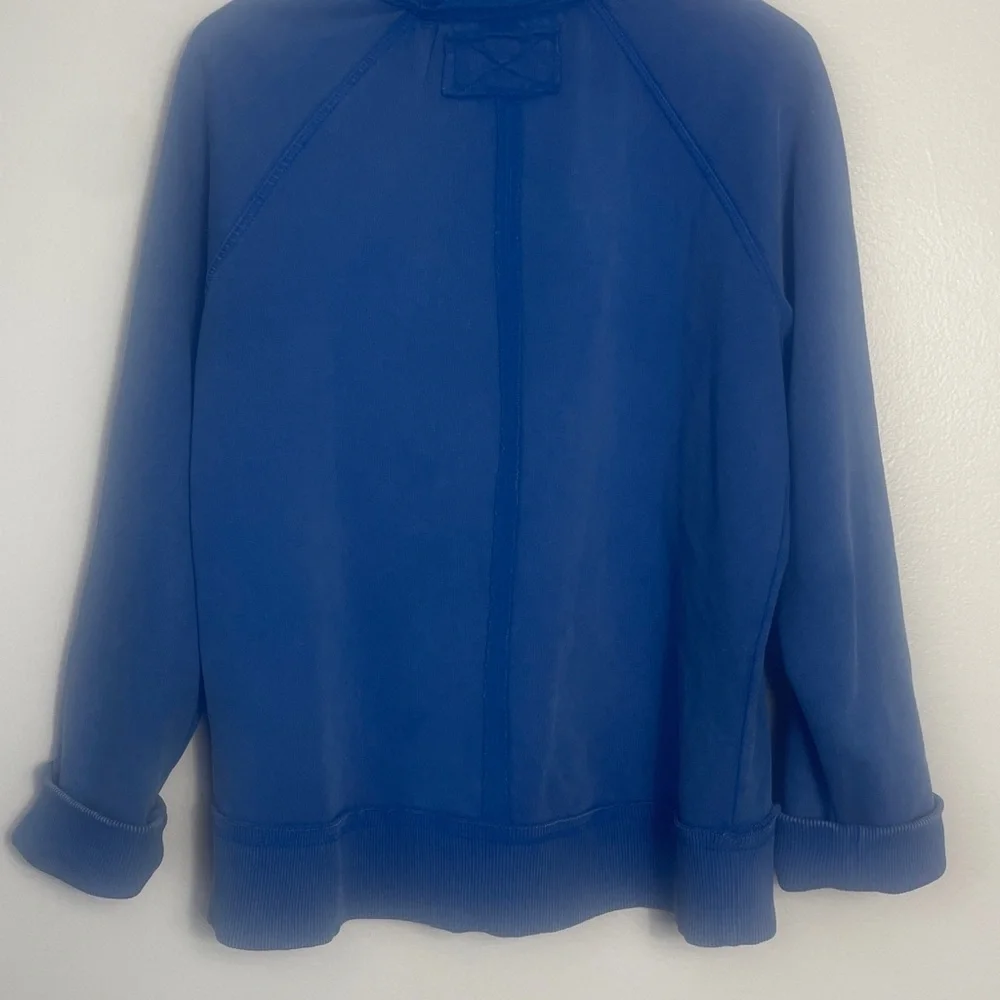 We the Free Sweatshirt Size M